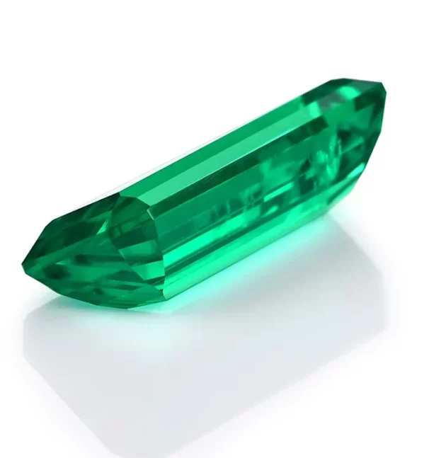 2.6 Carat Emerald Rectangular Cut 7x11mm