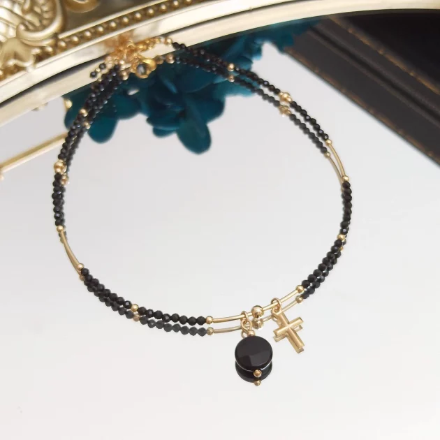 Black Spinel Summer Chic Anklet Deep black with Gold Plate.