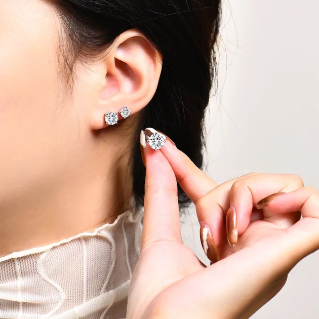 Moissanite Earrings Round Cut set in Sterling Silver. 0.5 - 3 carat.