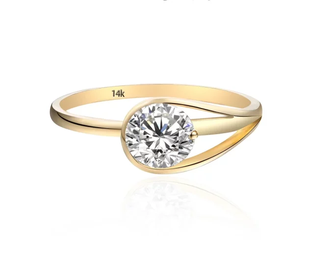 Sophisticated Brilliant Cut Moissanite Ring in Pure Gold