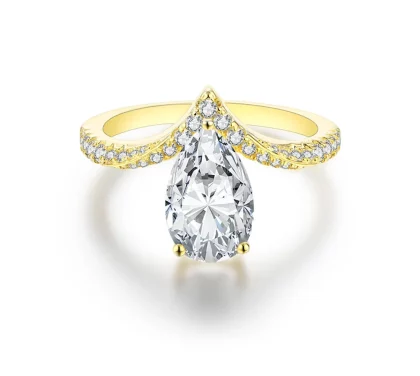 Luxurious Pear Shape Moissanite Ring in Pure Gold