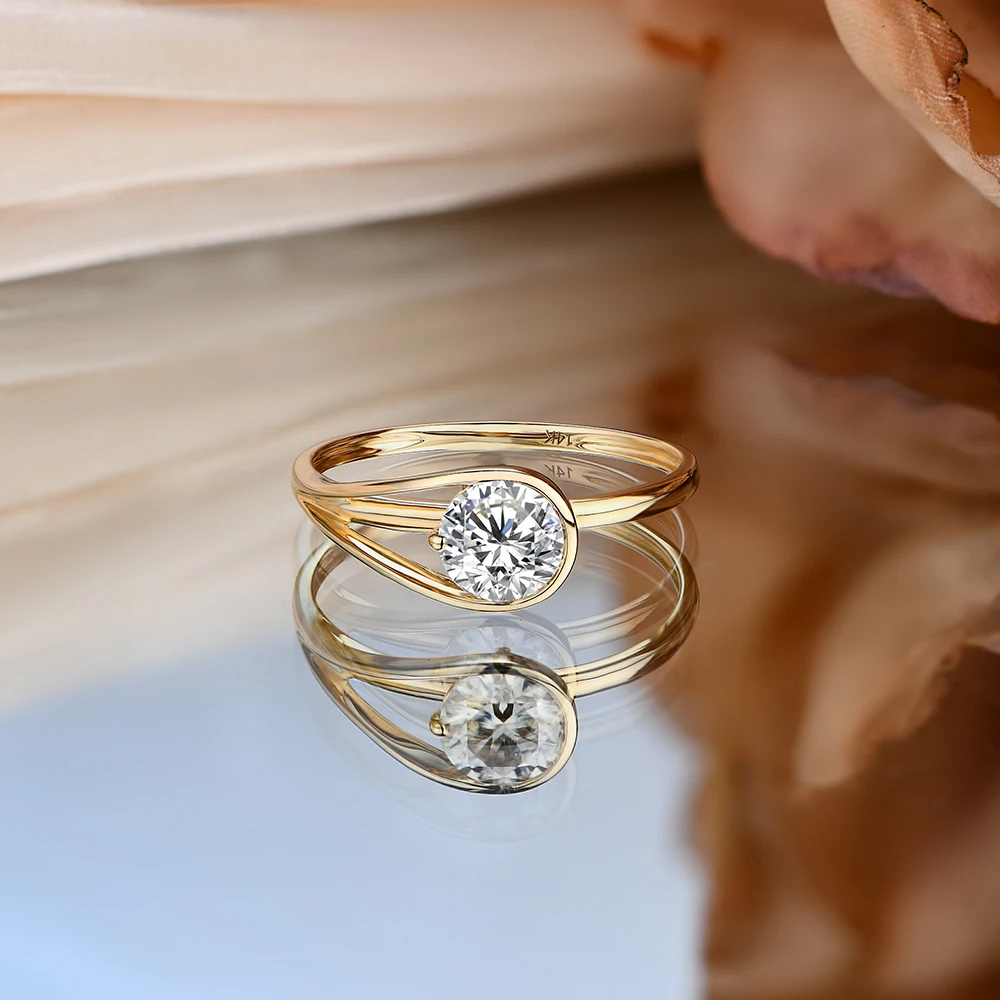 Sophisticated-Brilliant-Cut-Moissanite-Ring-in-Pure-Gold Sophisticated Brilliant Cut Moissanite Ring in Pure Gold