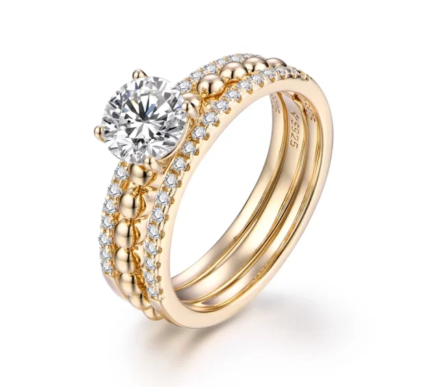 Elegant Constellation Moissanite Ring: Pure Gold, Brilliant Cut, Certified.